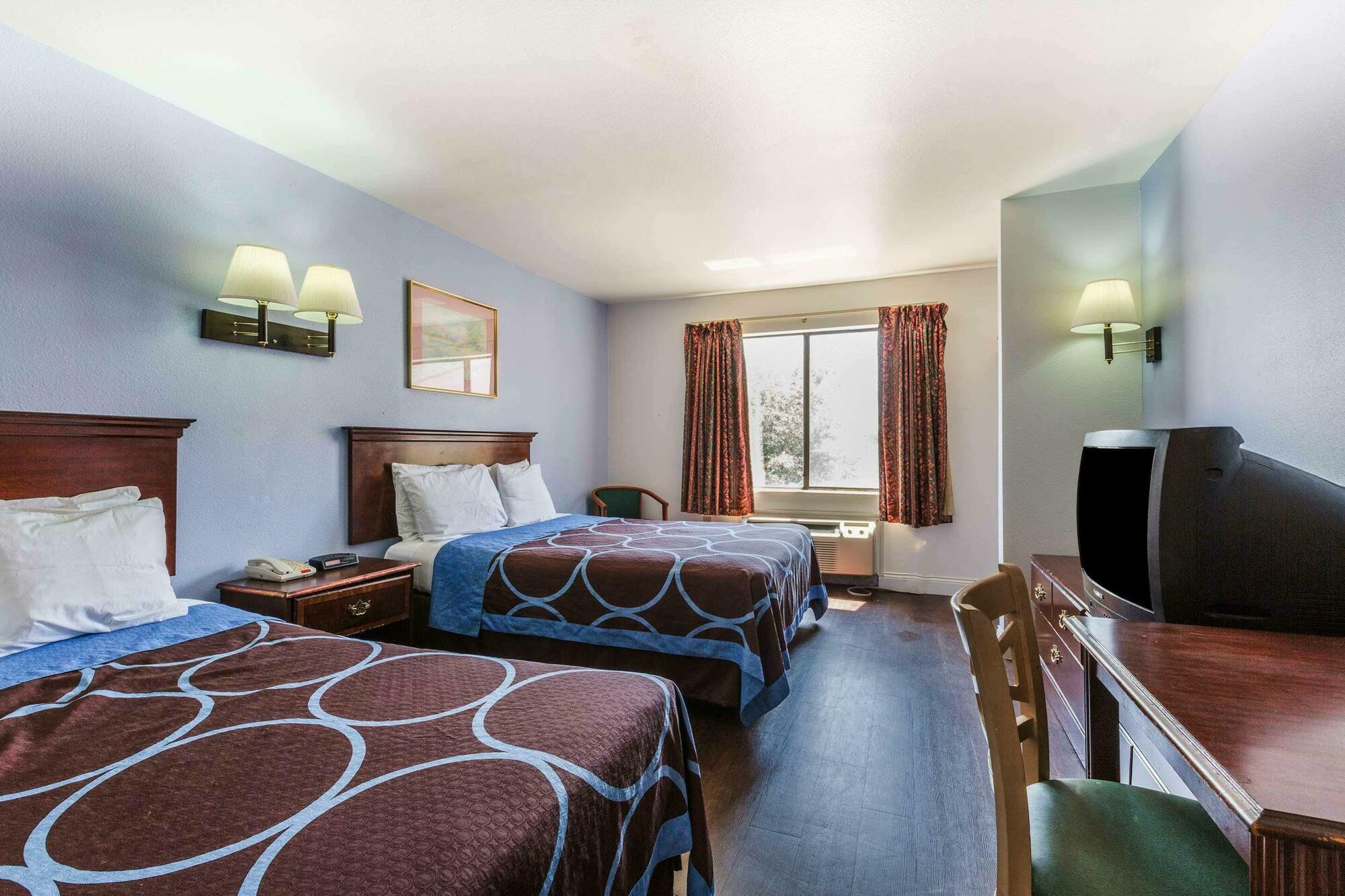 Super 8 By Wyndham Garland North Dallas Area Exterior photo